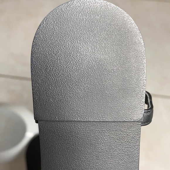 Cole Haan Size 5 Black T-Strap Jeweled Sandal - Picture 7 of 8